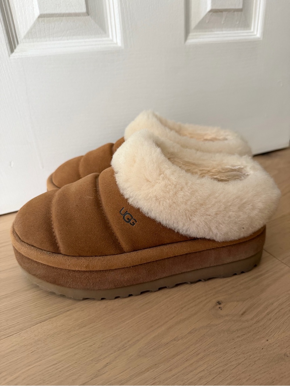 UGG Women's Tazzlita